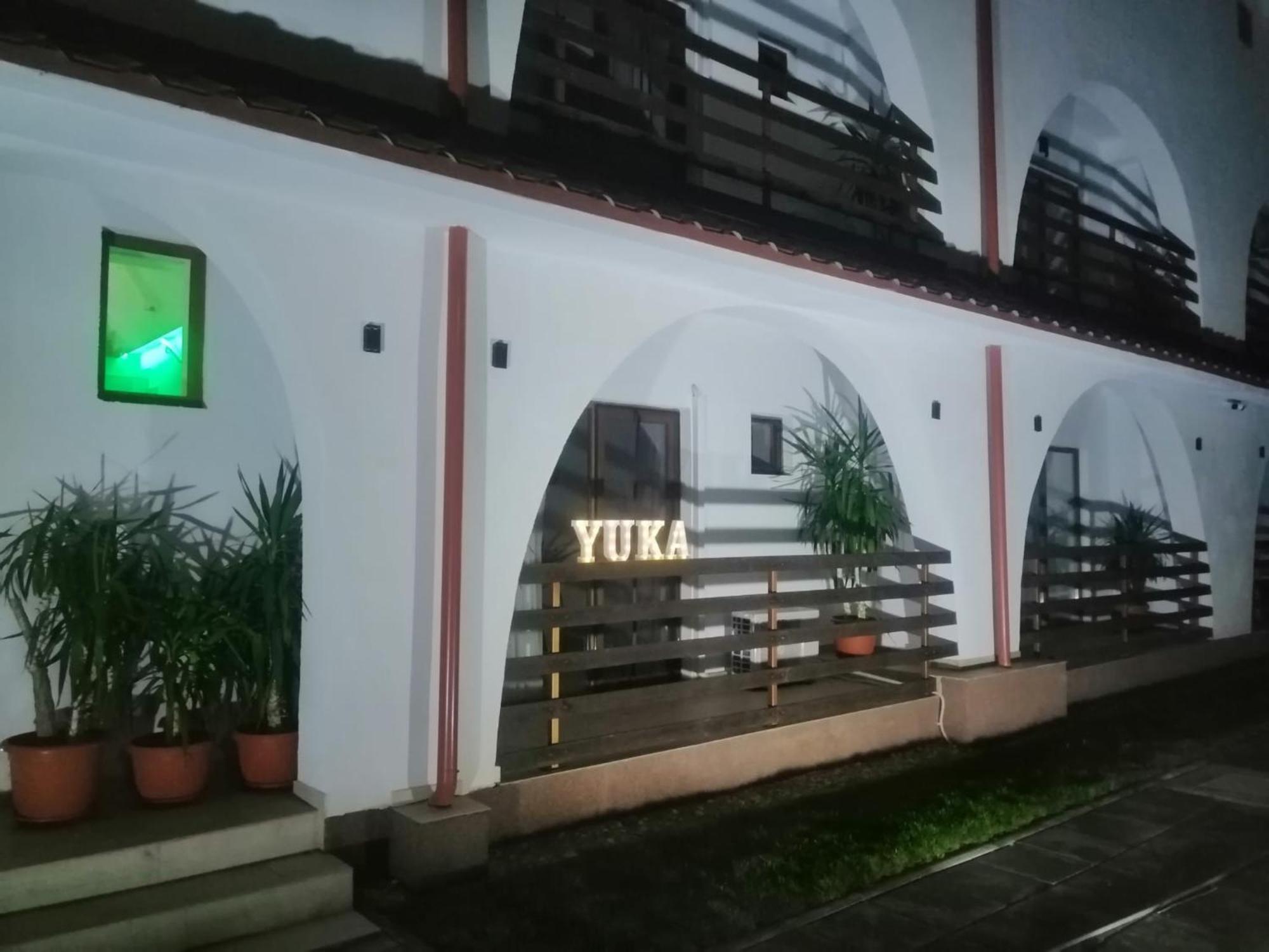 Hotel Yuka Vama Veche Exterior foto