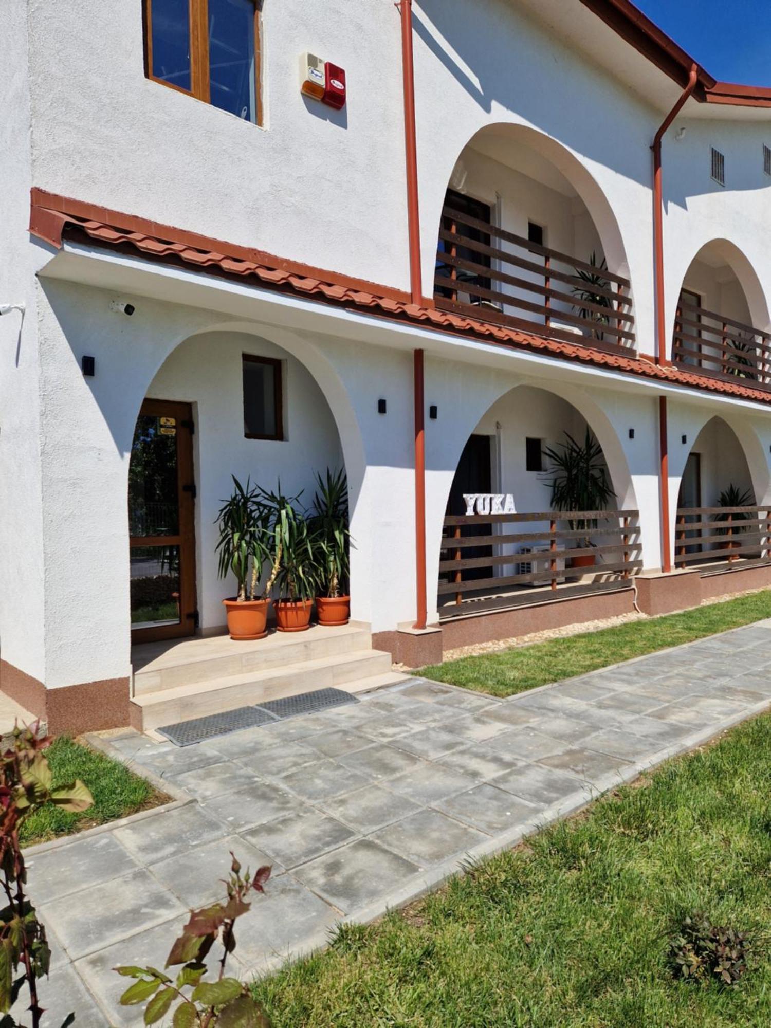 Hotel Yuka Vama Veche Exterior foto